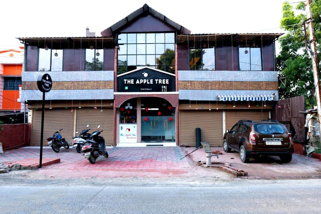 The Apple Tree Hotel Indore Exterior photo